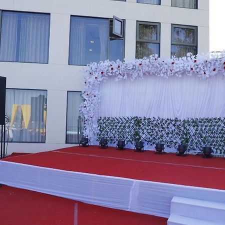 Royal Orbit Hotel Pānchgani Exterior foto
